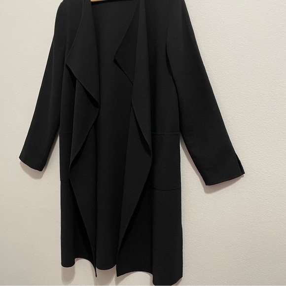 St. John Coatigan 100% Wool Black Knit Cardigan Jacket Long Line Womens 10 - Picture 4 of 13